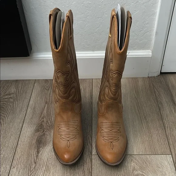 Altar'd State Tan Western Boots with Distressed Leather - Picture 3 of 5